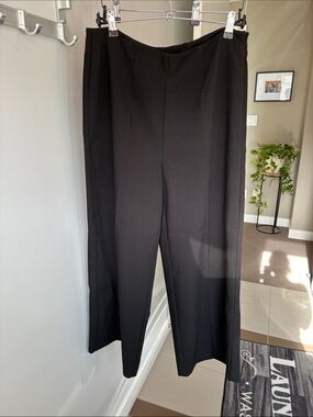 Black Ankle Pants - Classic Wide-Leg Cropped Trousers